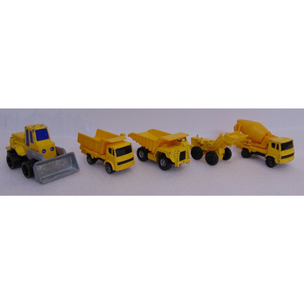 Lot of 5 Vintage Die Cast Model Construction Equipment Maisto Mattel 1979 OLD